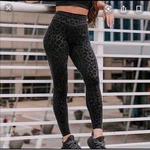 Balance Athletica Leggings